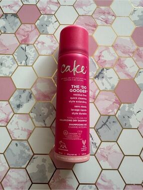 2/$15 CAKE THE "DO GOODER" Volumizing Dry Shampoo